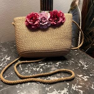 Lovely Small Straw Bucket Bag Purse - Raffia Handbag with Flowers